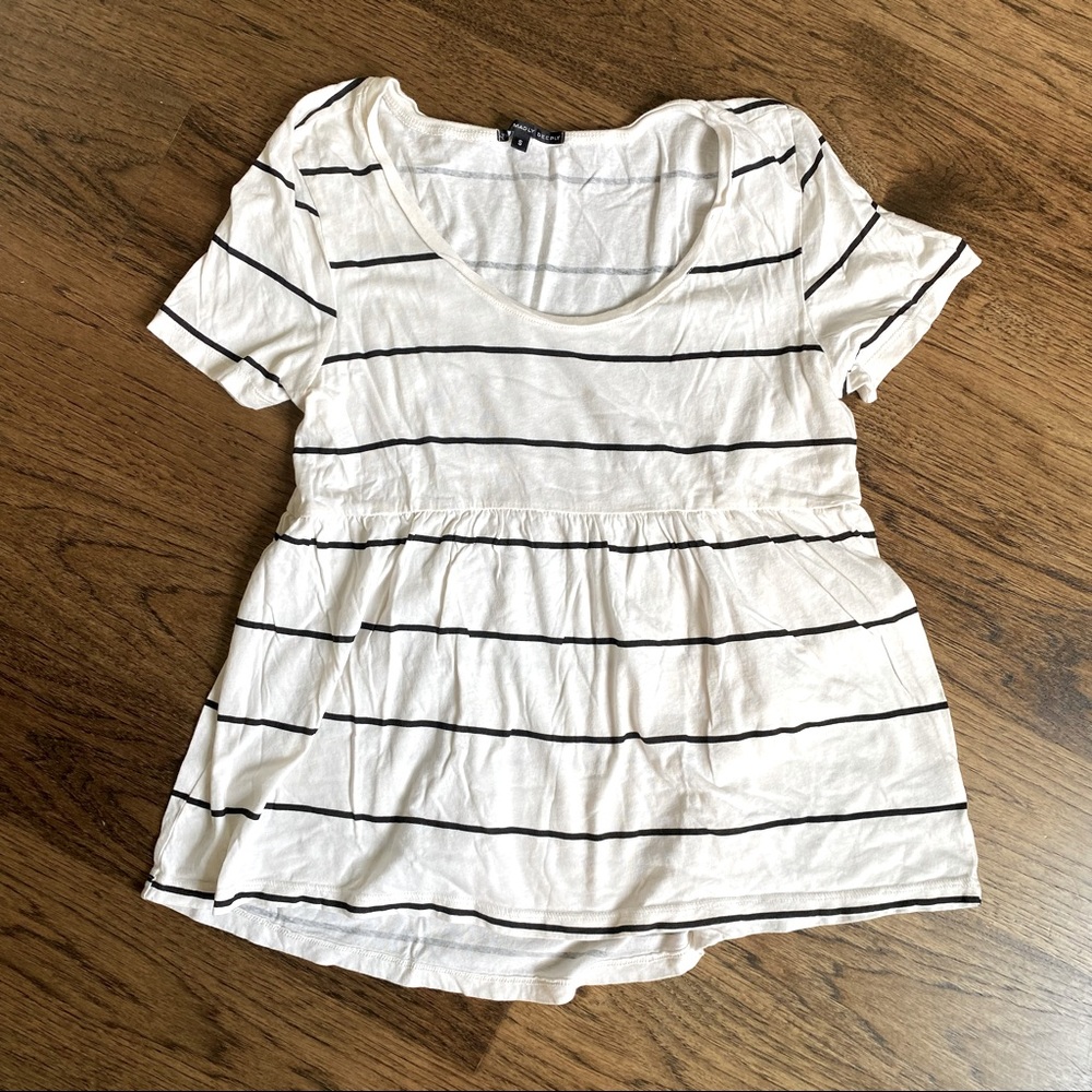3/$25 Truly Madly Deeply Flowy Striped Top